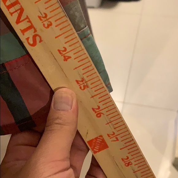 GUESS L.A. Men’s Red & Green Plaid Zip up Jacket - Picture 9 of 10